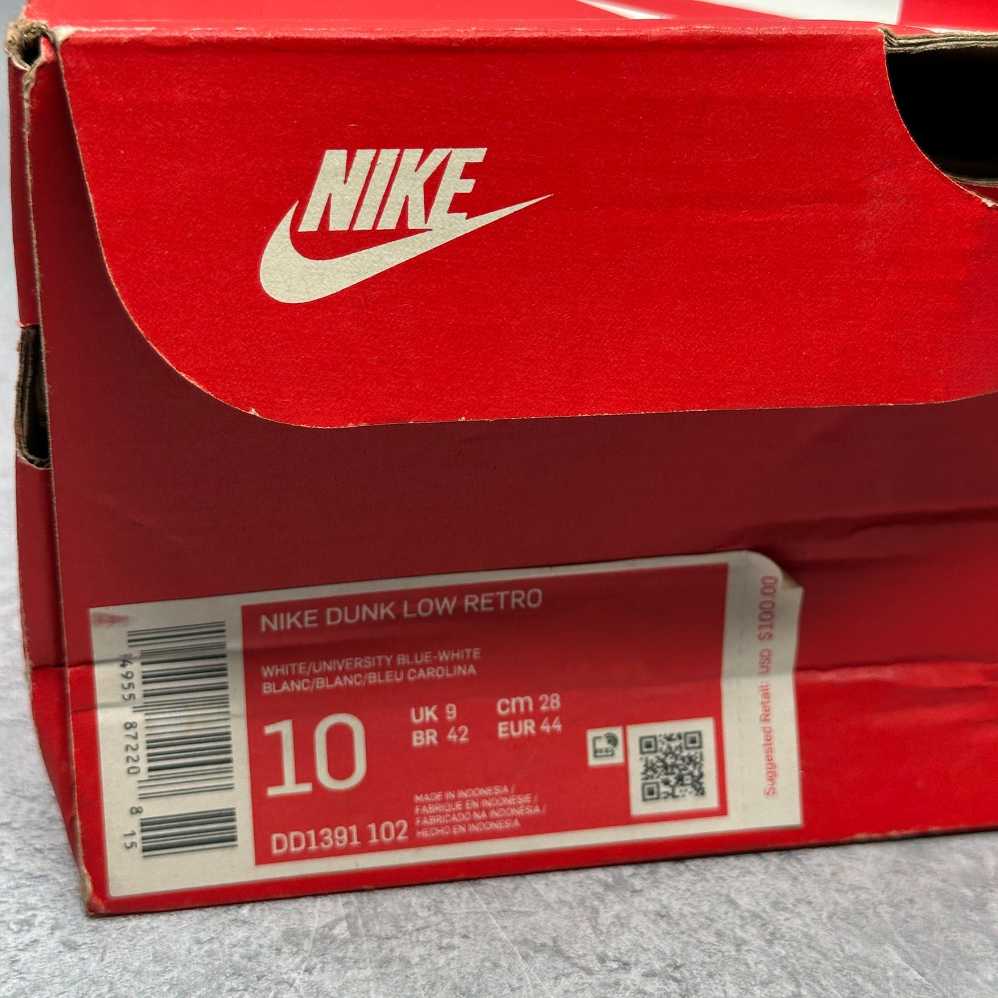 Nike Dunk Low UNC (2021) *pre-owned* SIZE 10