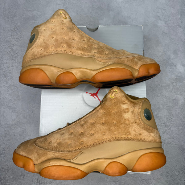 Jordan 13 Retro Wheat *pre-owned* SIZE 10
