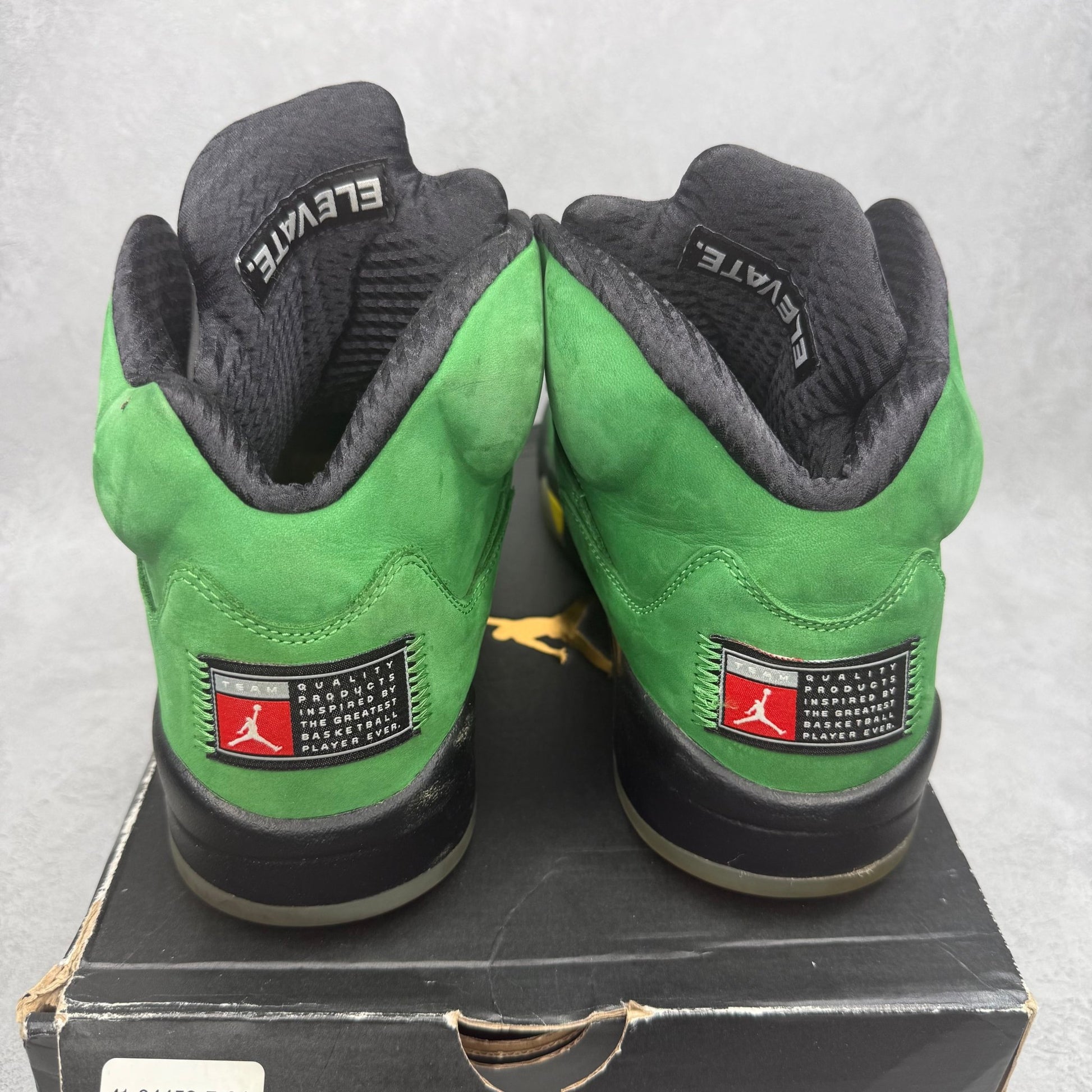 Jordan 5 Retro SE Oregon *pre - owned* SIZE 12 - Kicks Collective PA - Jordan - CK6631-307 - Men's Shoes - 12M/13.5W - Pre - Owned - Replacement Box