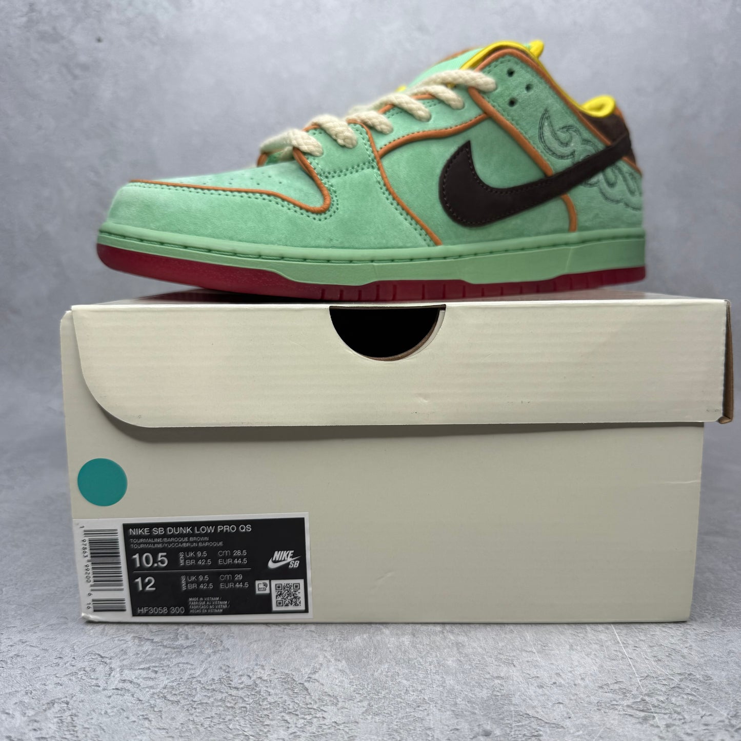 Nike SB Dunk Low Rodeo Tourmaline