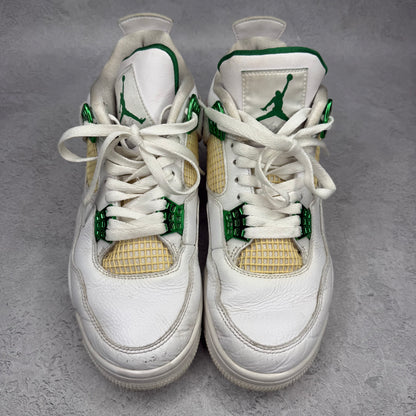 Jordan 4 Retro Metallic Green *pre-owned* SIZE 9.5