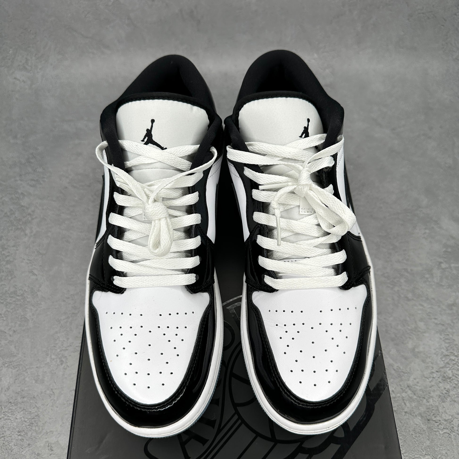 Jordan 1 Low SE Concord *pre-owned* SIZE 11