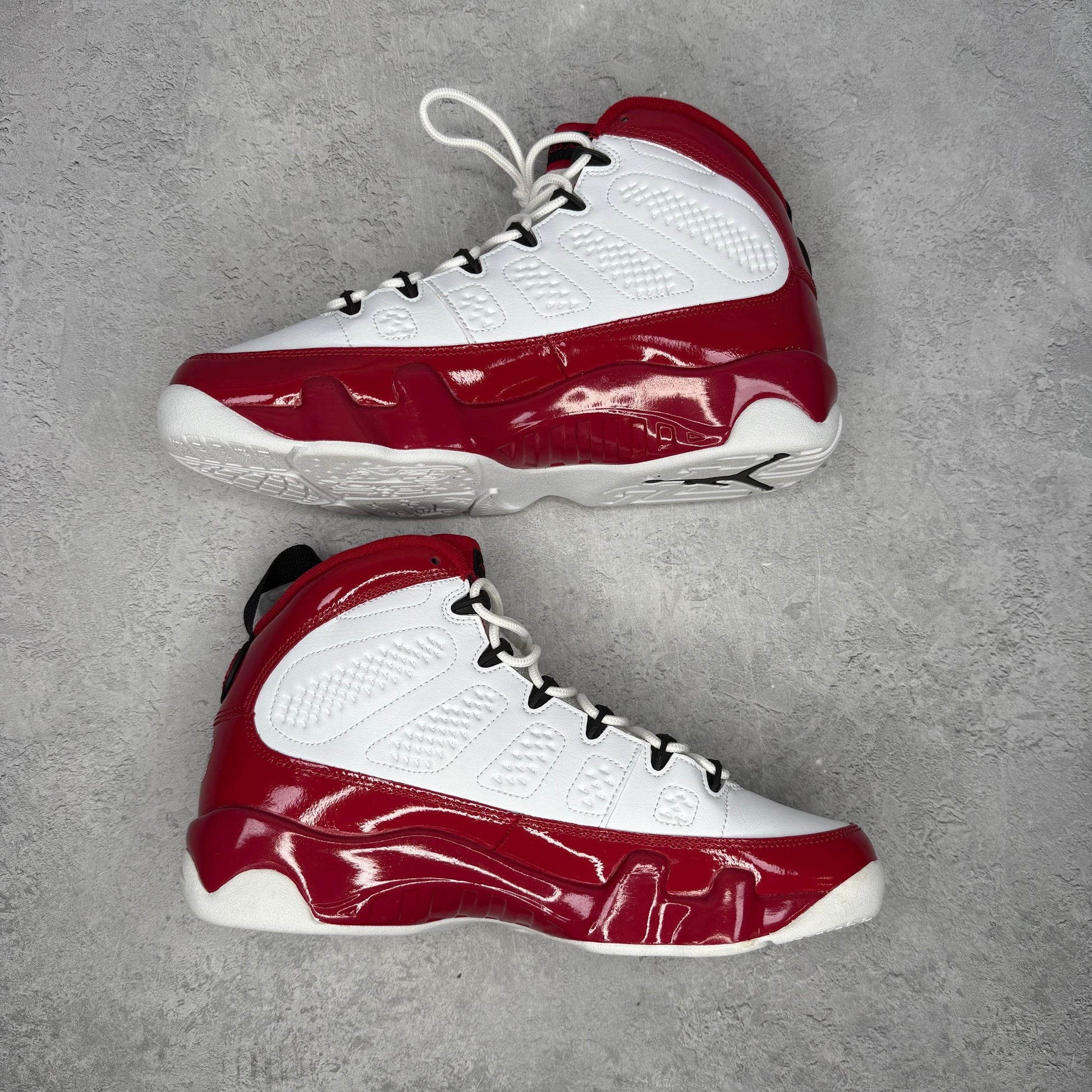 Jordan 9 Retro White Gym Red *pre-owned* SIZE 9