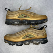 Nike Air VaporMax 97 Metallic Gold *pre - owned* SIZE 9.5 - Kicks Collective PA - Nike - AJ7291-700 - Men's Shoes - 9.5M/11W - Pre - Owned - No Box