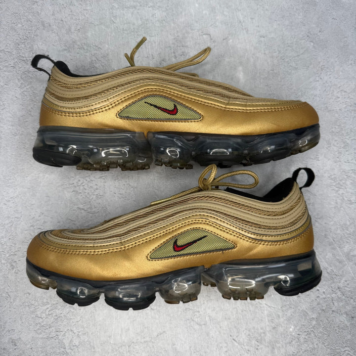 Nike Air VaporMax 97 Metallic Gold *pre - owned* SIZE 9.5 - Kicks Collective PA - Nike - AJ7291-700 - Men's Shoes - 9.5M/11W - Pre - Owned - No Box