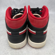 Jordan 1 Mid Gym Red Black White *pre-owned* SIZE 9