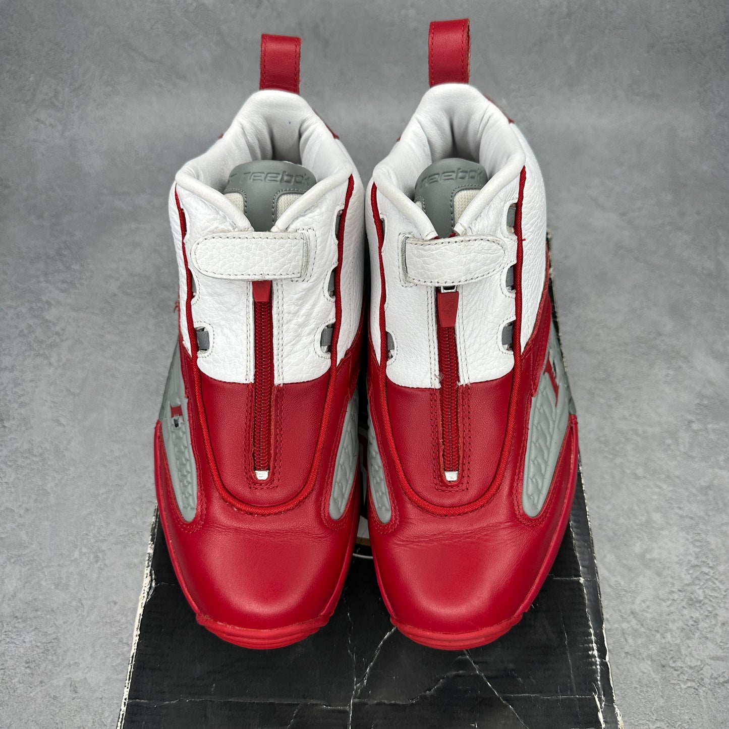 Reebok Answer IV White Red (2012/2017) *pre-owned* SIZE 8.5