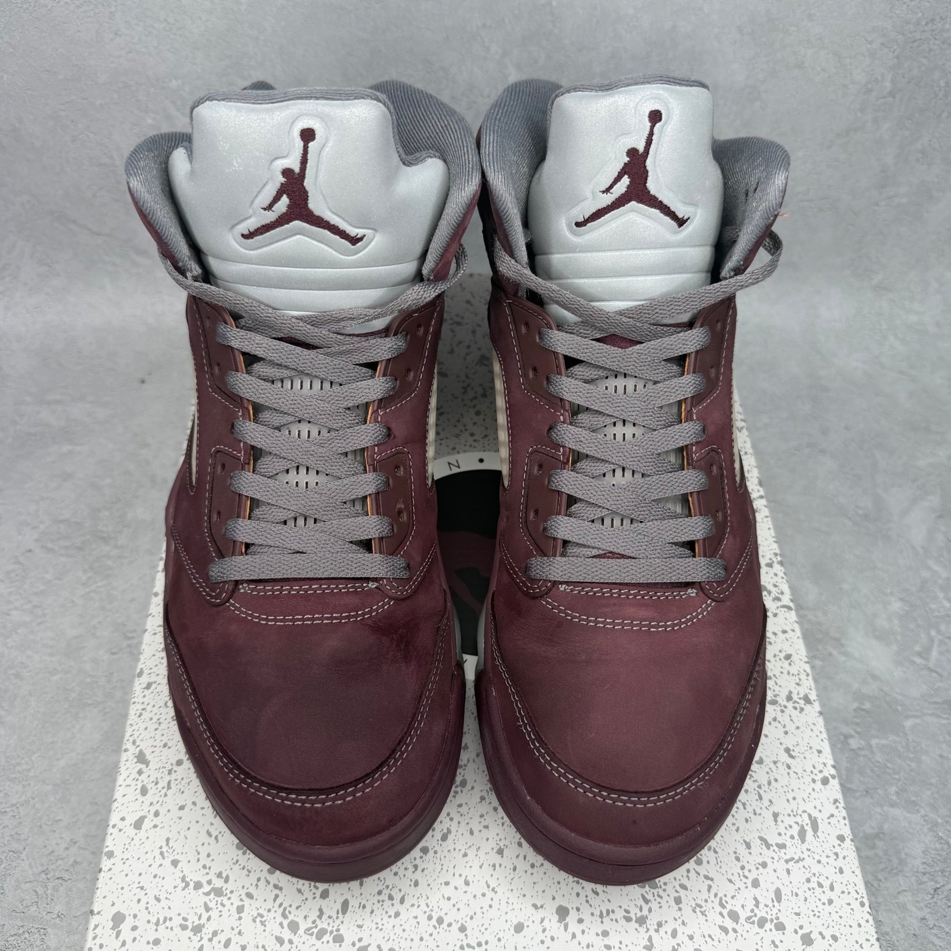 Jordan 5 Retro Burgundy (2023) *pre - owned* SIZE 11.5 - Kicks Collective PA - Jordan - DZ4131-600 - Men's Shoes - 11.5M/13W - Pre - Owned