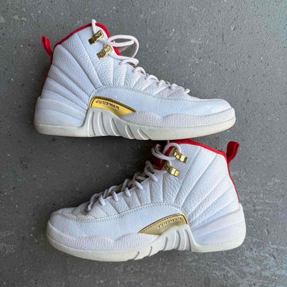 Jordan 12 Retro FIBA (2019) (GS) *pre-owned* SIZE 5.5Y