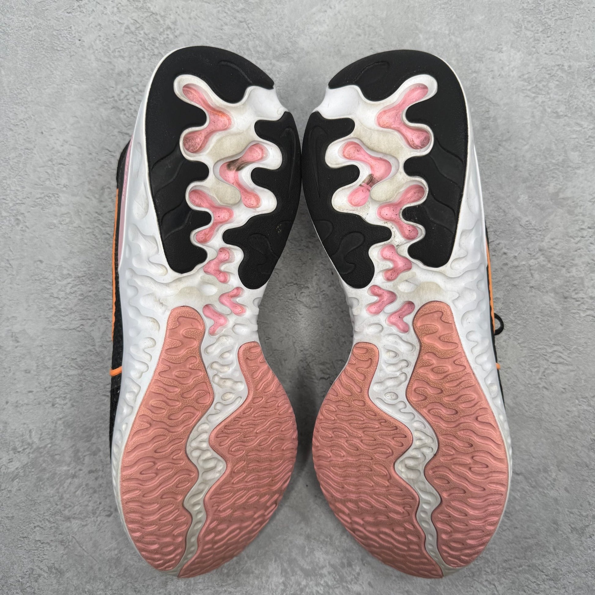 Nike Renew Run Black White Pink (Women's) *pre - owned* SIZE 11W - Kicks Collective PA - Nike - CK6360 - 001 - Women's Shoes - 9.5M/11W - Pre - Owned