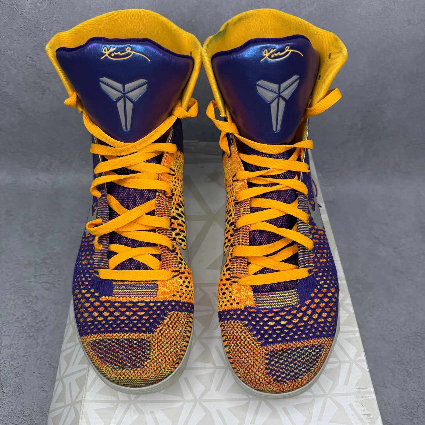 Nike Kobe 9 Elite Team Showtime *pre - owned* SIZE 10.5 - Kicks Collective PA - Nike - 630847-500/641714-500 - Men's Shoes - 10.5M/12W - Pre - Owned
