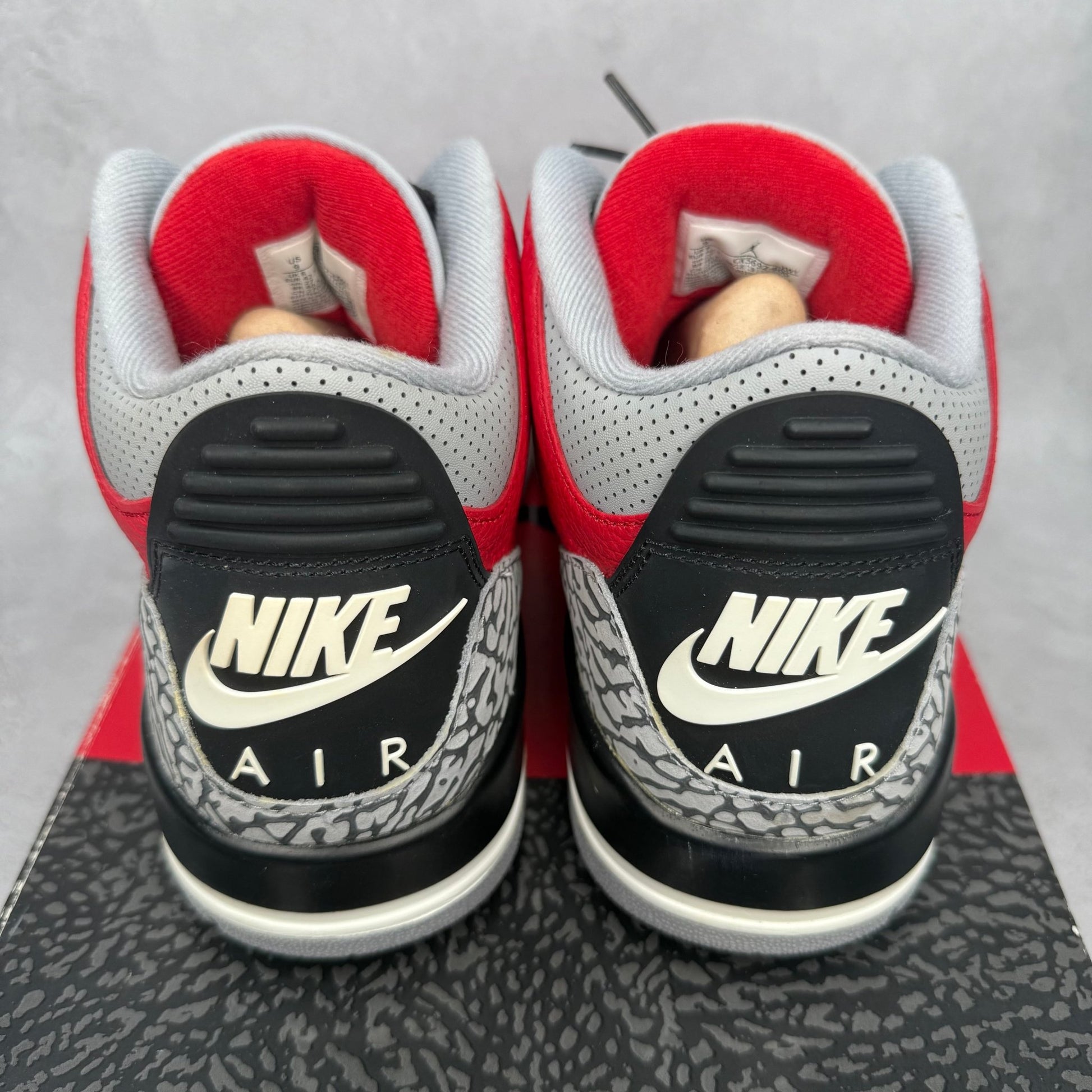 Jordan 3 Retro SE Unite NEW WITH DEFECTS - Kicks Collective PA - Jordan - CK5692 - 600 - Men's Shoes - 9M/10.5W - Brand New