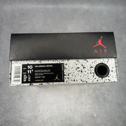 Jordan 4 Retro Bred (2019) *pre-owned* SIZE 10