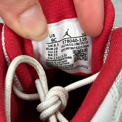 Jordan 11 Retro Cherry (2022) (TD) *pre-owned* SIZE 9C