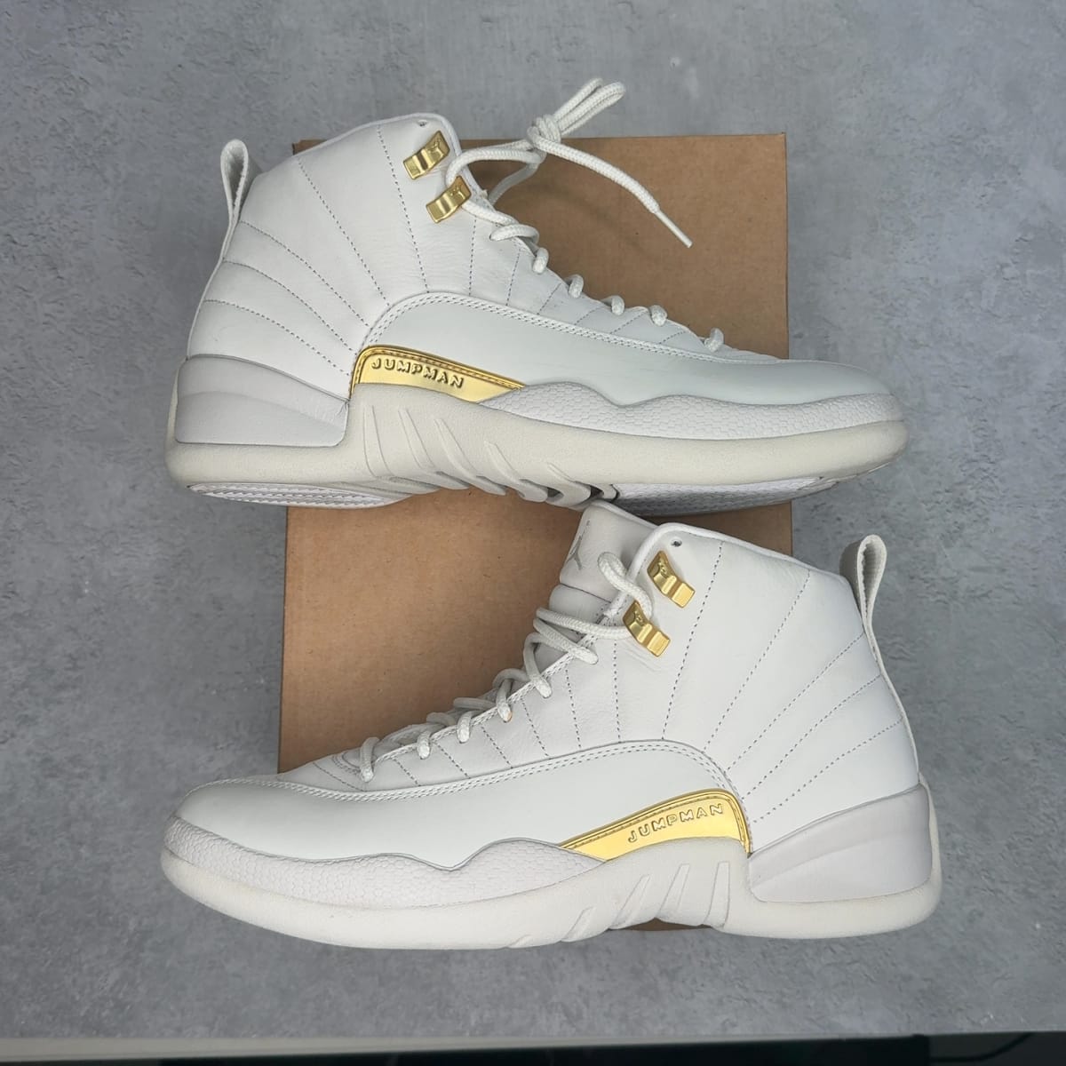 Jordan 12 Retro Phantom (Women's) 11.5W (Pre-Owned) - front