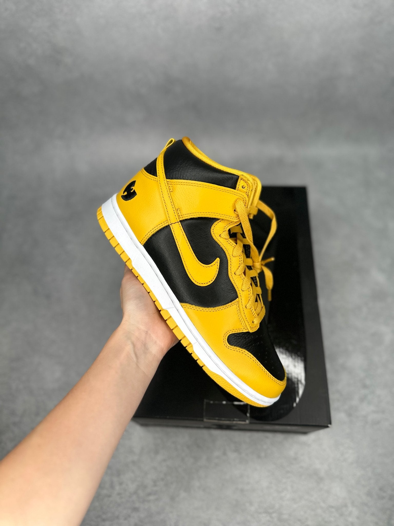 Nike Dunk High Wu - Tang (2024) - Kicks Collective PA - Nike - HJ4320 - 001 - Men's Shoes - 8M/9.5W - Brand New