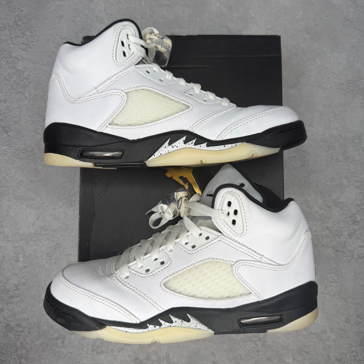 Jordan 5 Retro Reverse Metallic (GS) *pre-owned* SIZE 5.5Y
