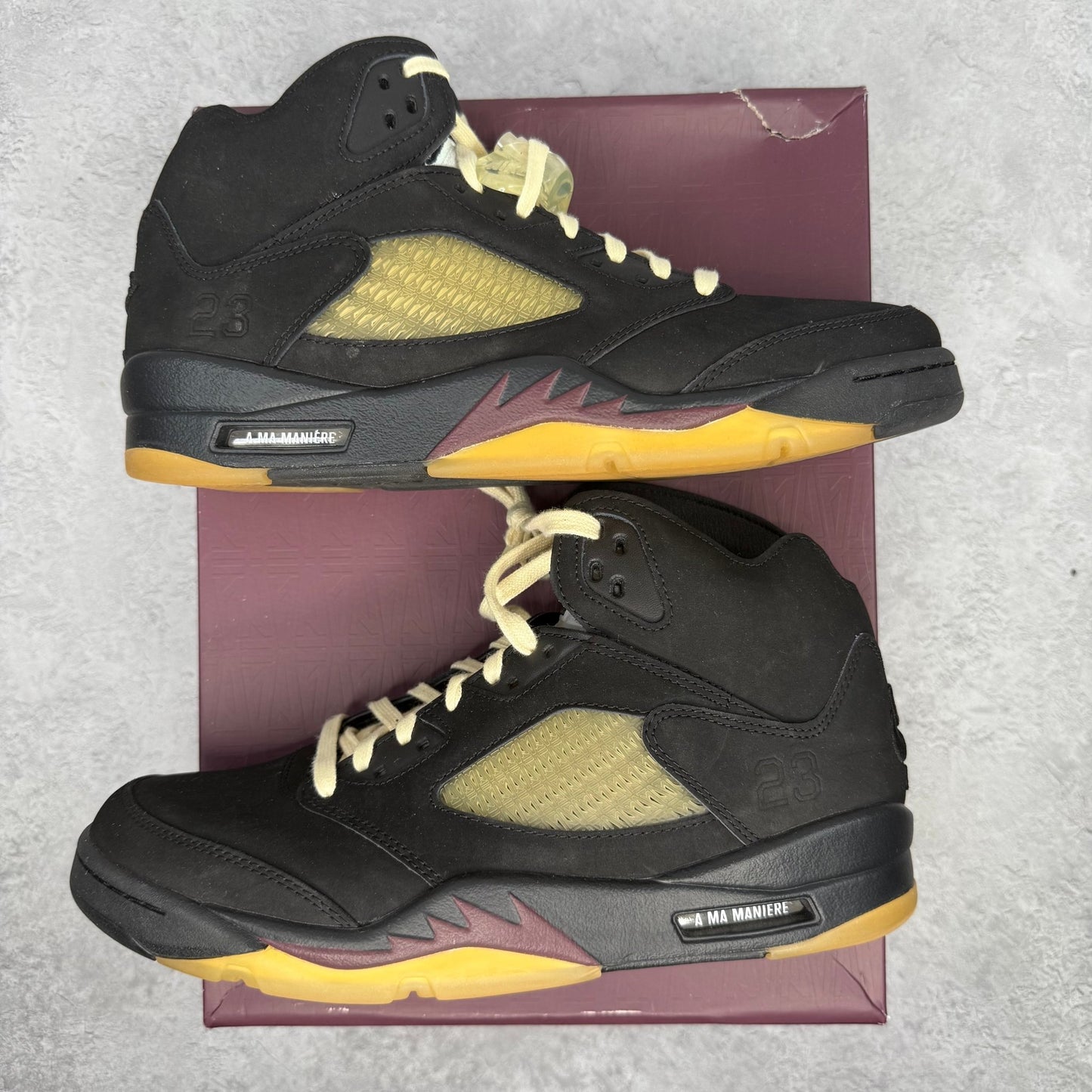 Jordan 5 Retro A Ma Maniére Dusk *pre - owned* SIZE 8.5 - Kicks Collective PA - Jordan - FD1330 - 001 - Men's Shoes - 8.5M/10W - Pre - Owned