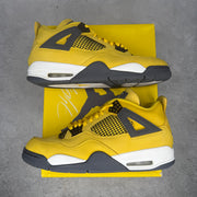 Jordan 4 Retro Lightning (2021) *pre-owned* SIZE 12
