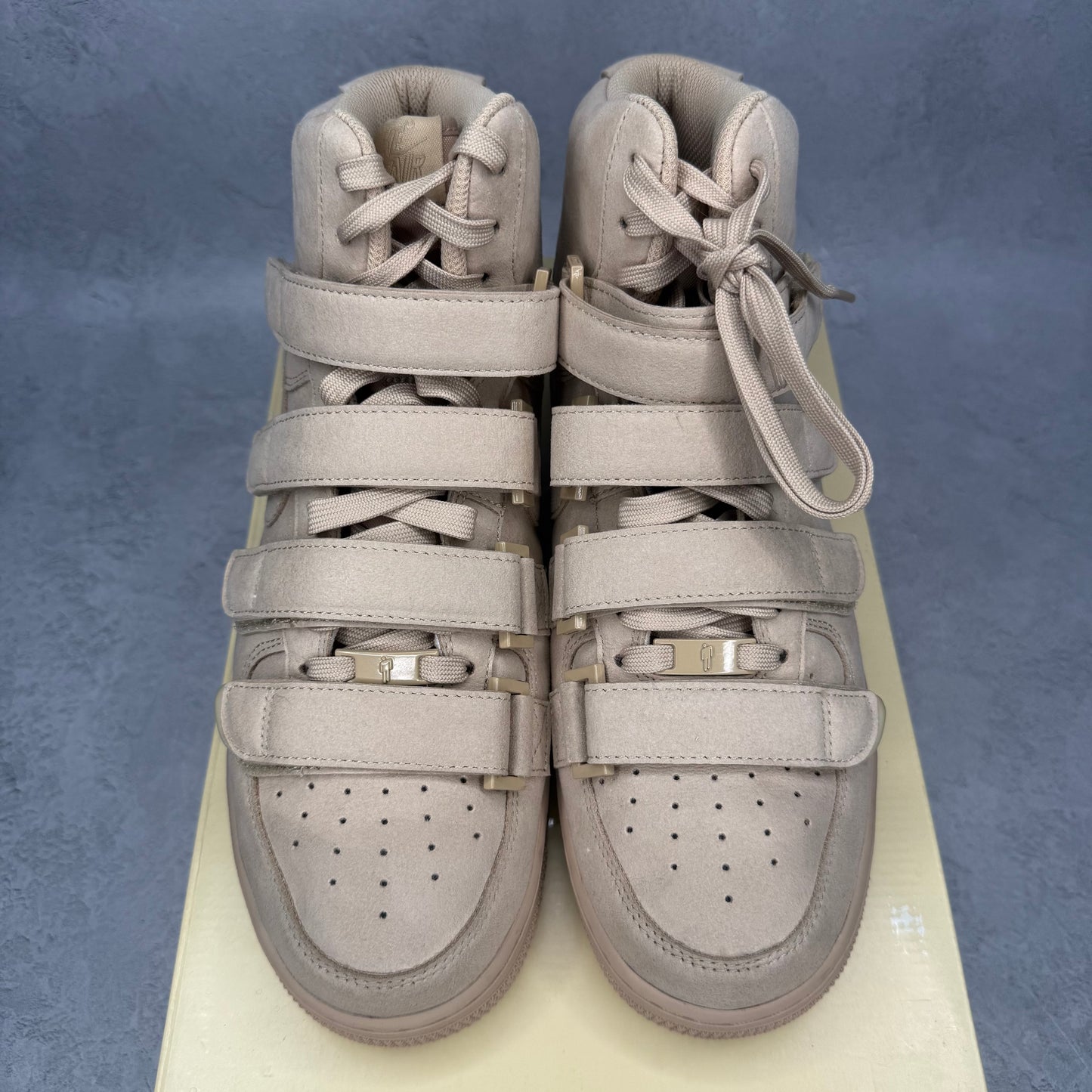 Nike Air Force 1 High '07 SP Billie Eilish Mushroom *pre-owned* SIZE 9.5
