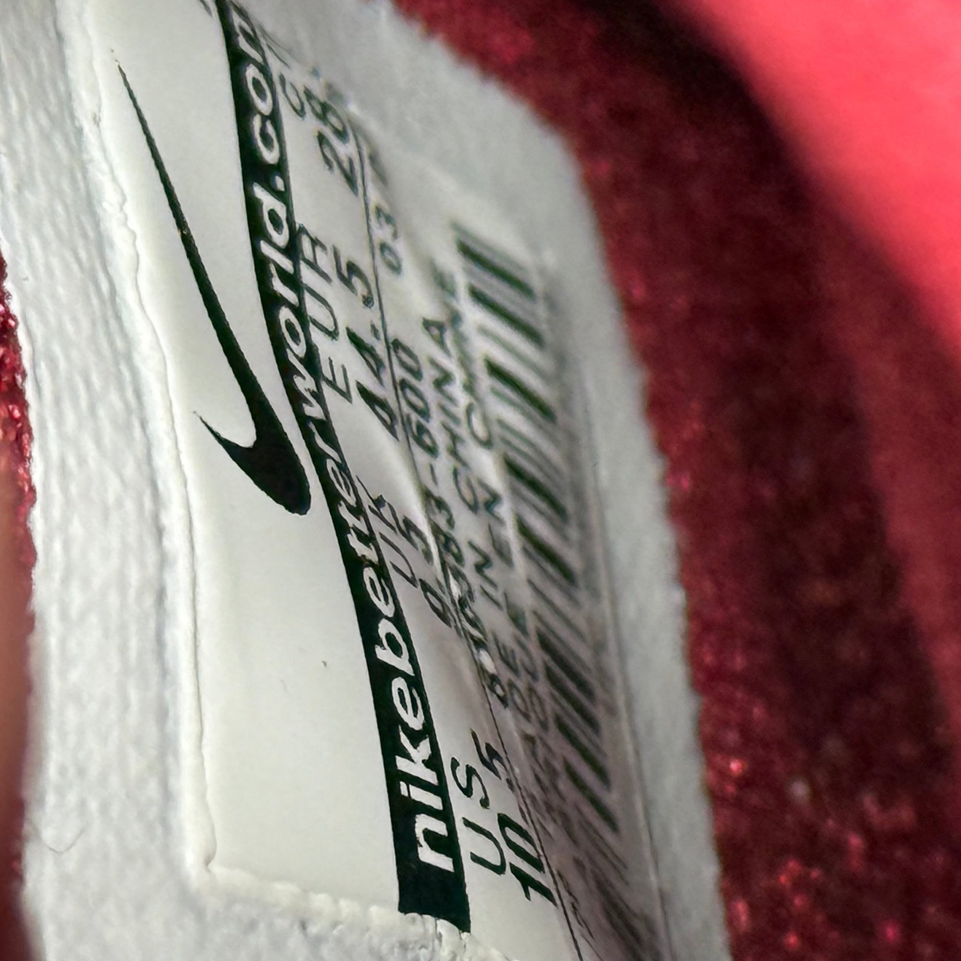 Nike Kyrie 2 Red Velvet VNDS *pre - owned* SIZE 11 - Kicks Collective PA - Nike - 819583-600/820537-600 - Men's Shoes - 11M/12.5W - Pre - Owned