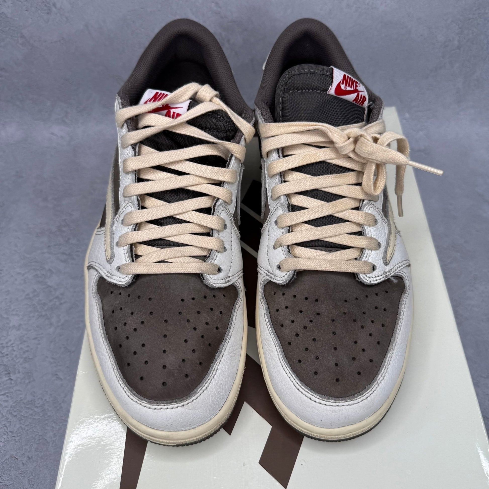 Jordan 1 Retro Low OG SP Travis Scott Reverse Mocha *pre - owned* SIZE 11 - Kicks Collective PA - Jordan - DM7866-162 - Men's Shoes - 11M/12.5W - Pre - Owned