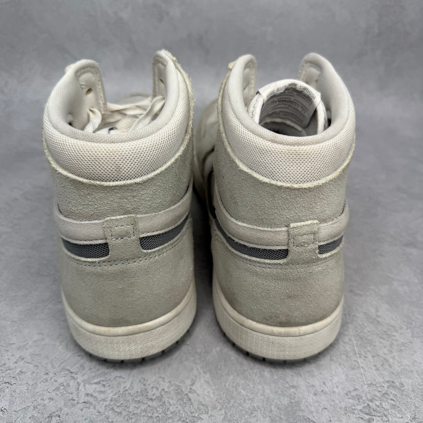 Jordan 1 High Zoom Air CMFT 2 Particle Grey *pre-owned* SIZE 11