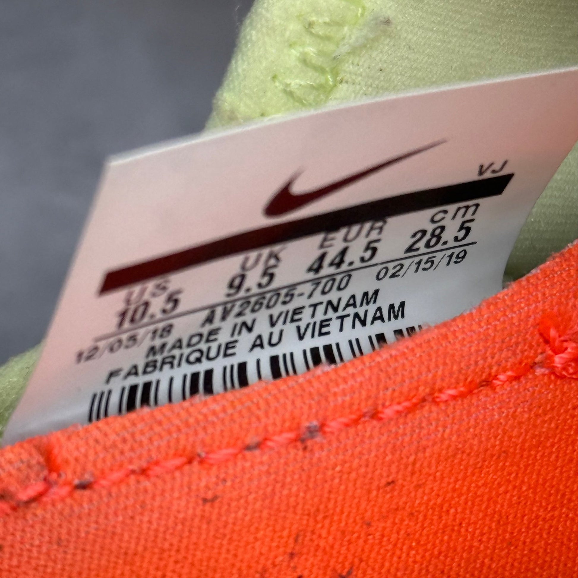 Nike React Presto Barely Volt *pre - owned* SIZE 10.5 - Kicks Collective PA - Nike - AV2605-700 - Men's Shoes - 10.5M/12W - Pre - Owned