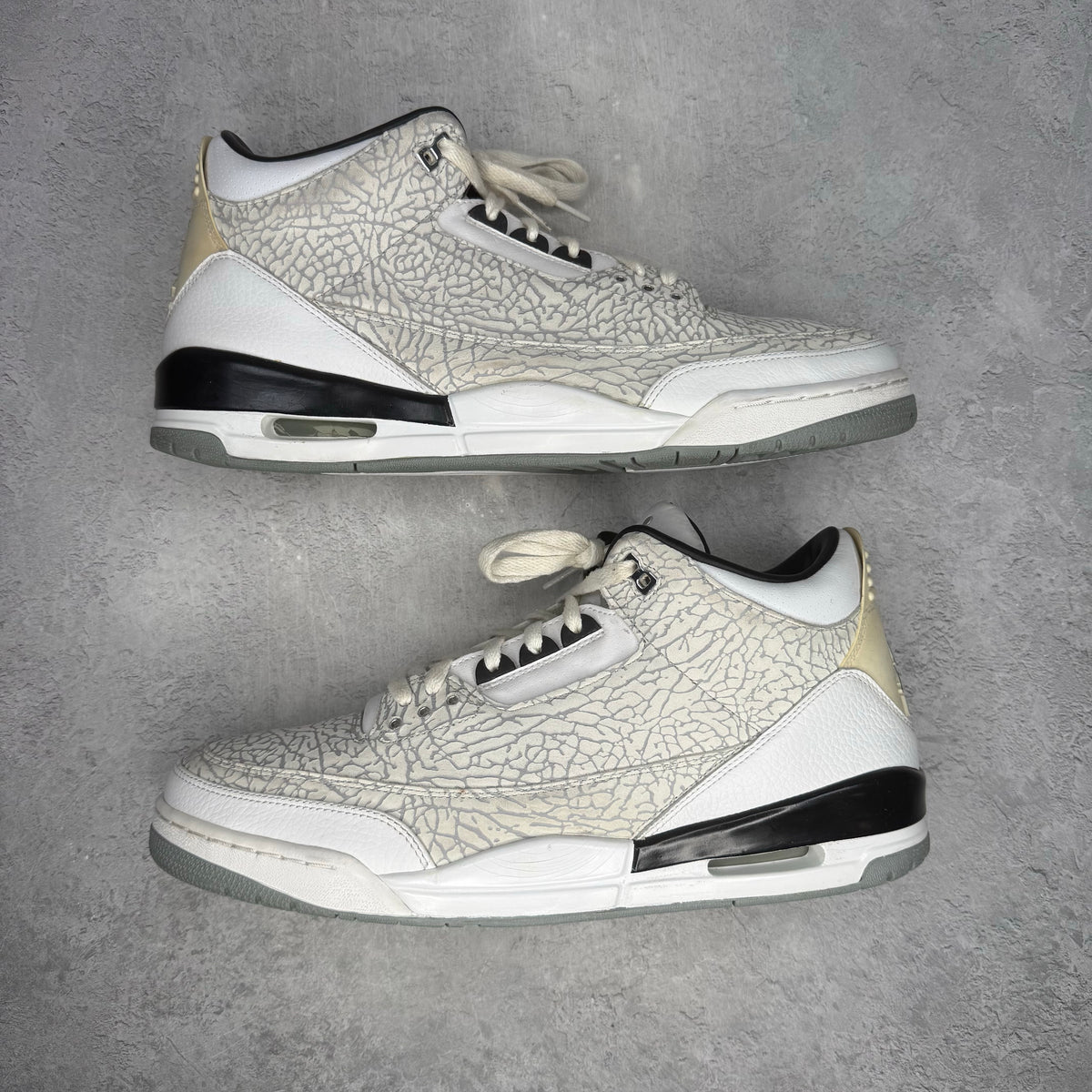 Jordan 3 Retro White Flip *pre-owned* SIZE 15