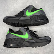 Nike Air Max Excee Green Strike *pre-owned* SIZE 9.5