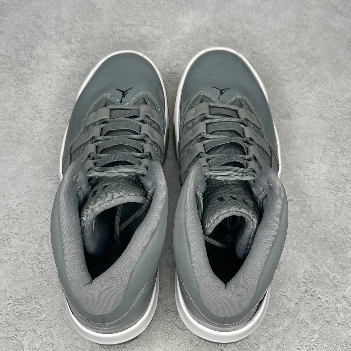 Jordan Max Aura Cool Grey *pre - owned* SIZE 11 - Kicks Collective PA - Jordan - AQ9084 - 010 - Men's Shoes - 11M/12.5W - Pre - Owned