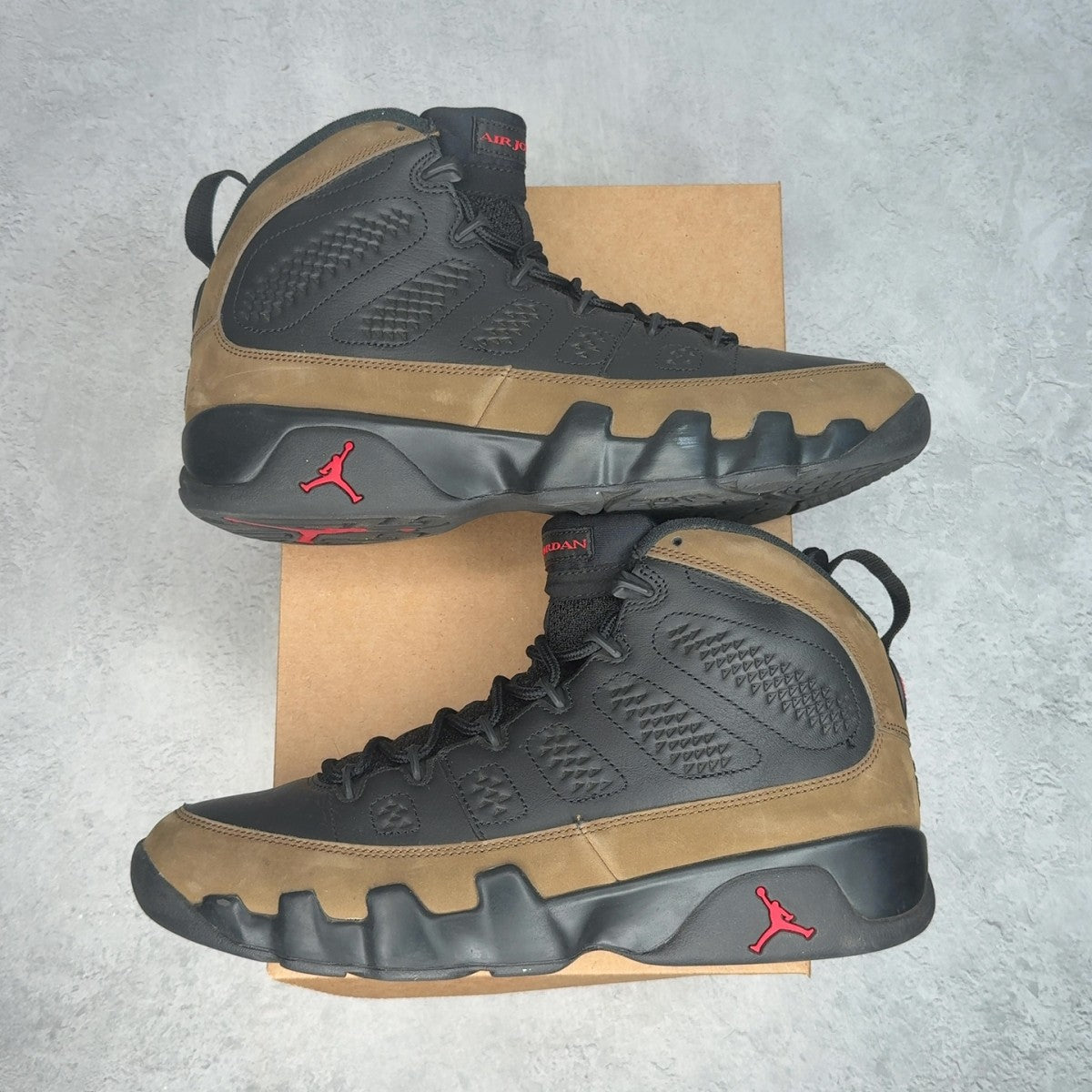 Jordan 9 Retro Olive (2024) 10.5 (Pre-Owned) - Image 1