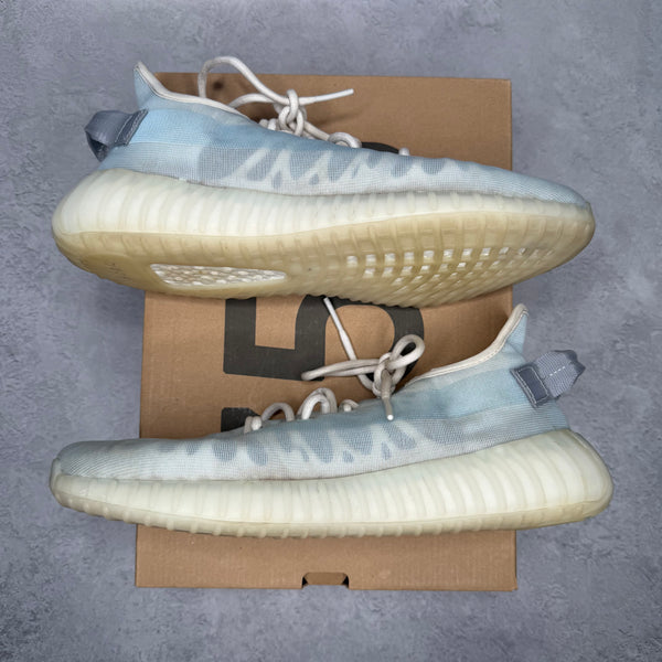adidas Yeezy Boost 350 V2 Mono Ice *pre-owned* SIZE 9.5