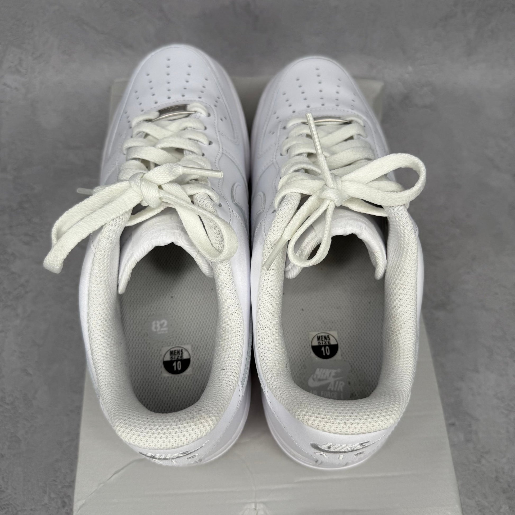 Nike Air Force 1 Low '07 White *pre - owned* SIZE 10 - Kicks Collective PA - Nike - 315122-111/CW2288-111 - Men's Shoes - 10M/11.5W - Pre - Owned