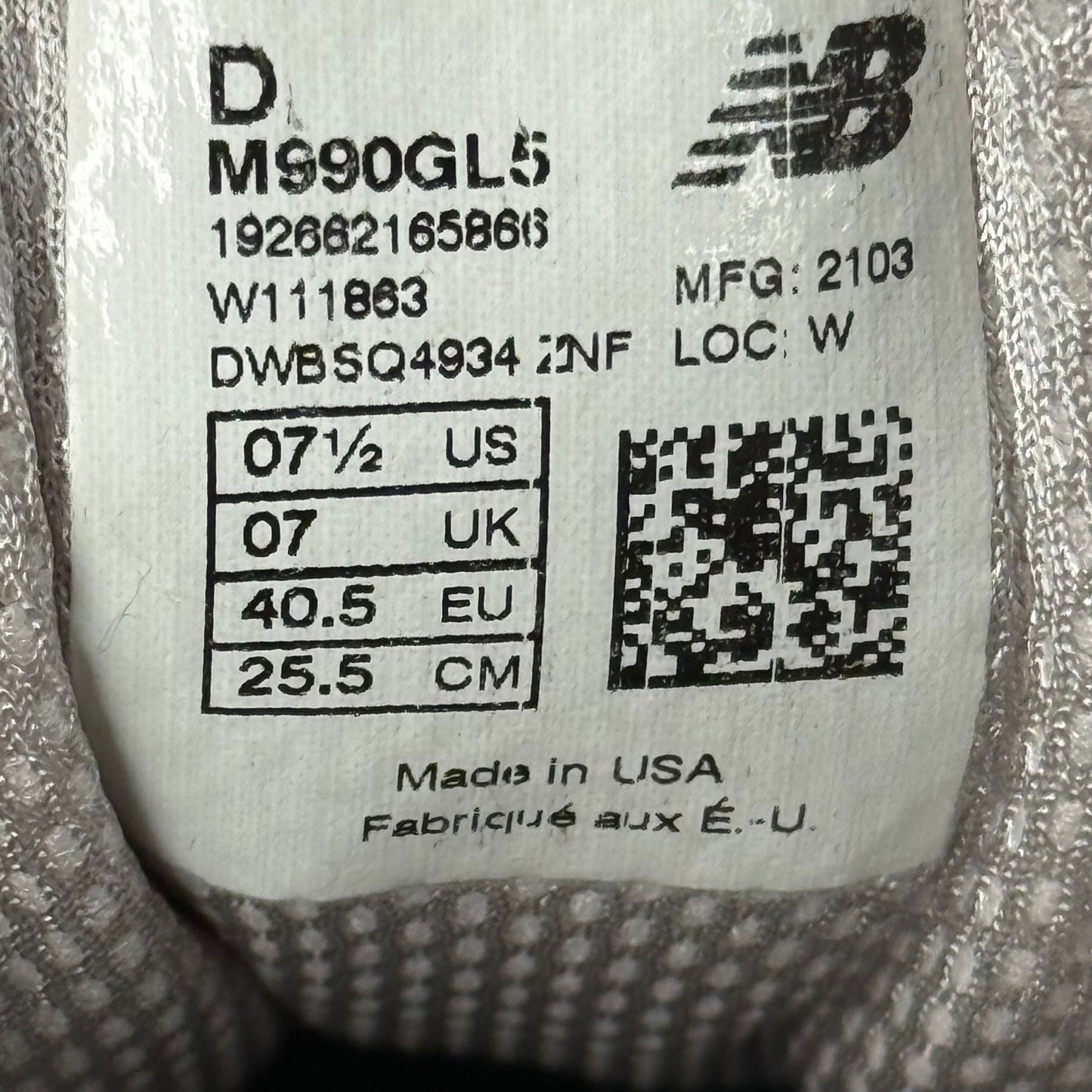 New Balance 990v5 Grey *pre-owned* SIZE 7.5