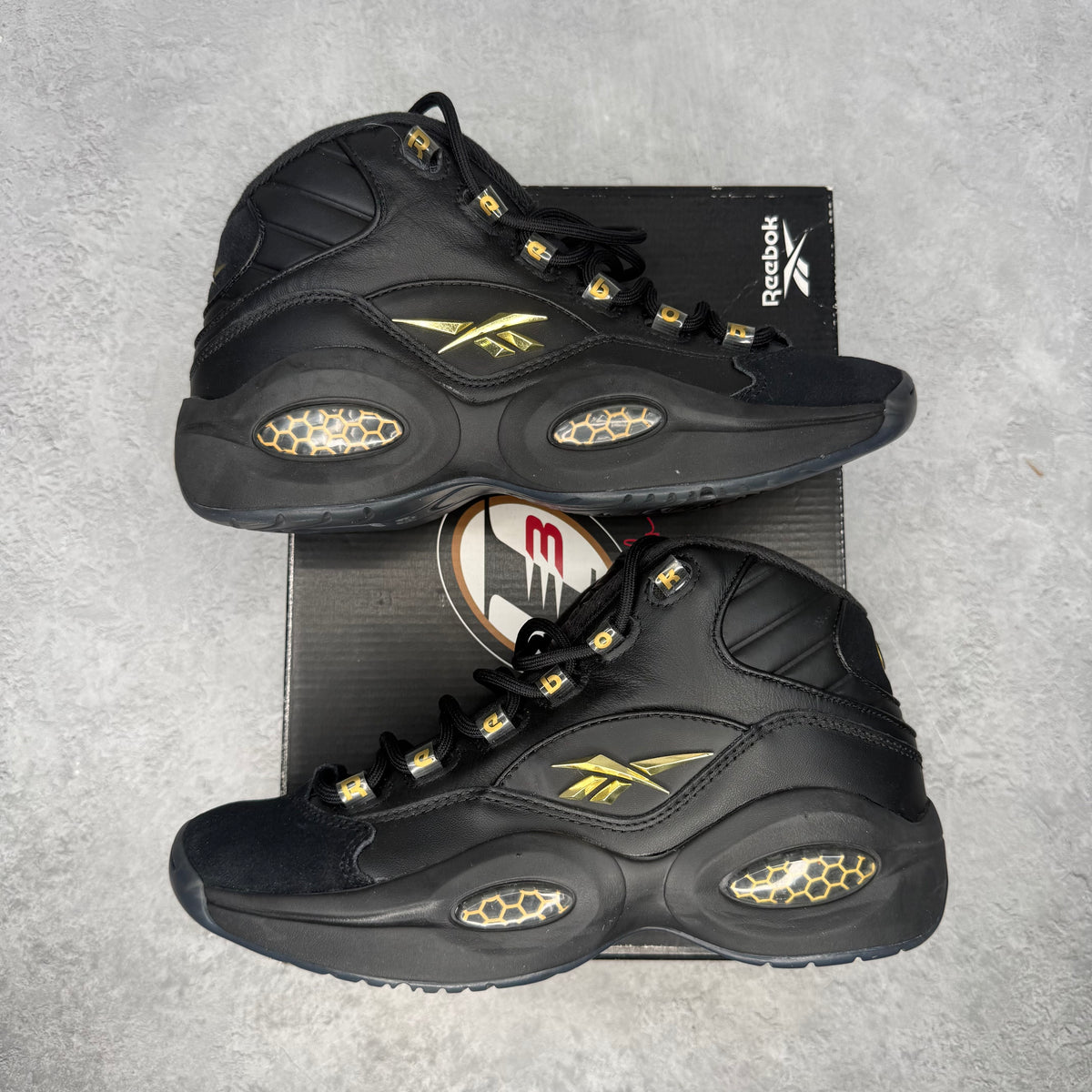 Reebok Question Mid Black Gold *pre-owned* SIZE 8.5