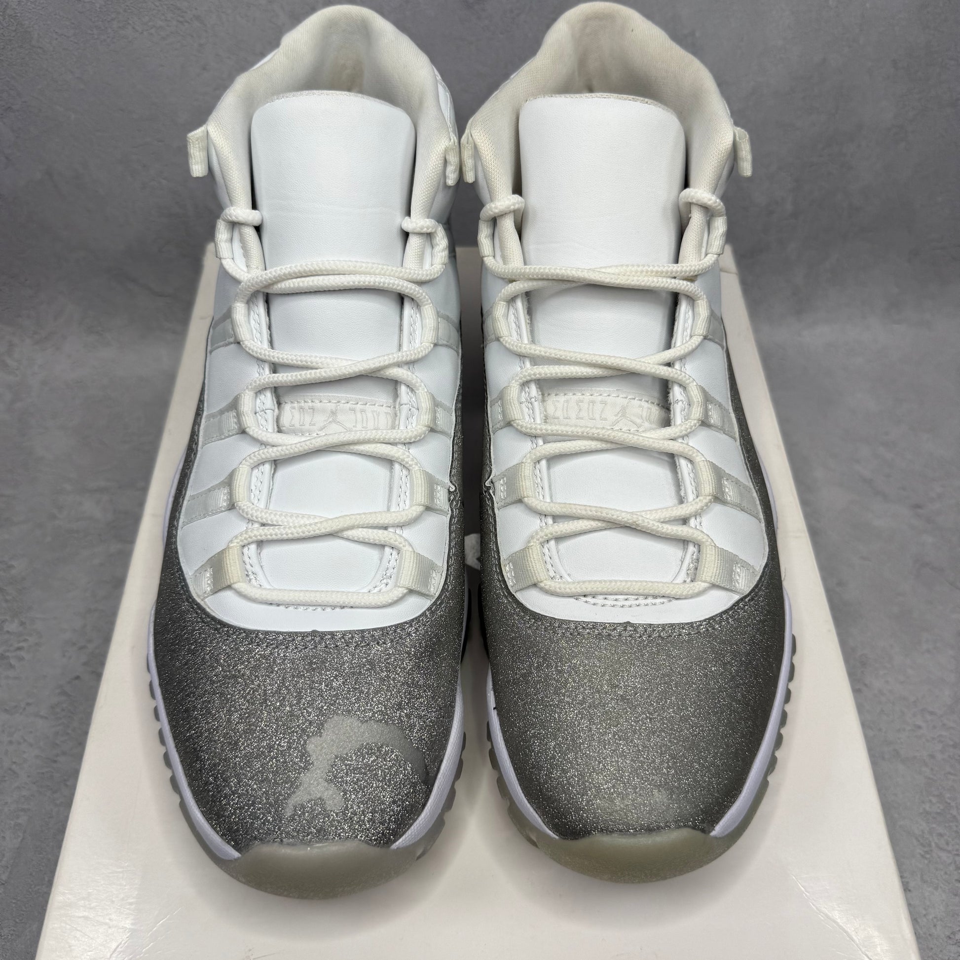 Jordan 11 Retro White Metallic Silver (Women's) *pre-owned* SIZE 12W