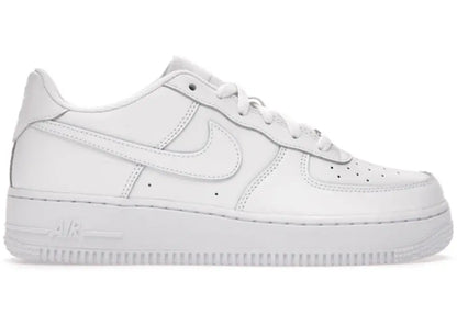 Nike Air Force 1 Low LE Triple White (GS) *pre-owned* SIZE 6Y