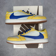Jordan 1 Retro Low OG SP Travis Scott Canary (Women's) *pre-owned* SIZE 8.5M