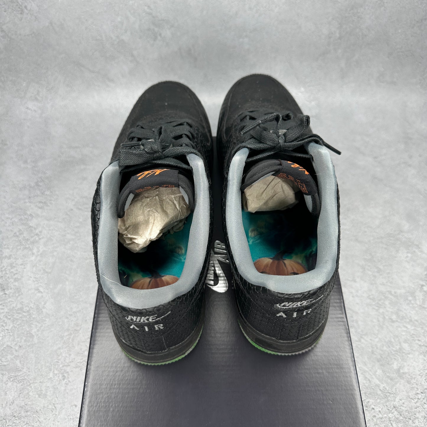 Nike Air Force 1 Low PRM Halloween (2023) *pre-owned* SIZE 11.5