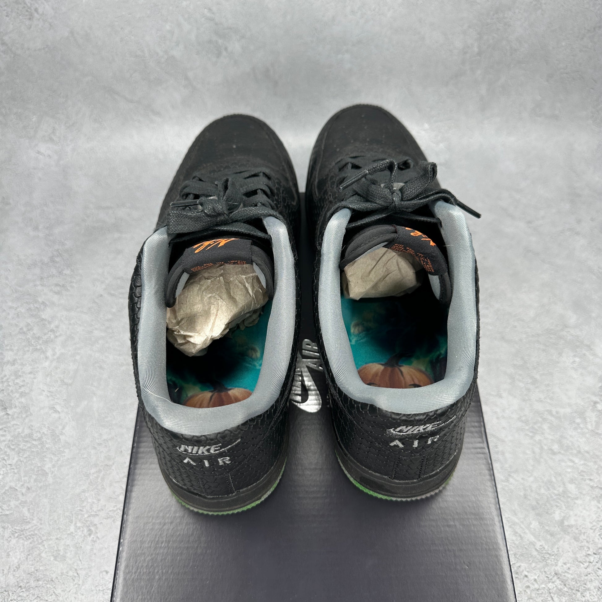 Nike Air Force 1 Low PRM Halloween (2023) *pre-owned* SIZE 11.5