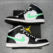 Jordan 1 Mid Green Glow VNDS *pre-owned* SIZE 13