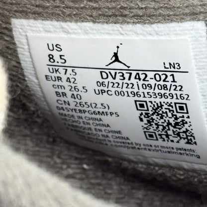 Jordan 4 Retro SE Craft Photon Dust *pre - owned* SIZE 8.5 - Kicks Collective PA - Jordan - DV3742-021 - Men's Shoes - 8.5M/10W - Pre - Owned