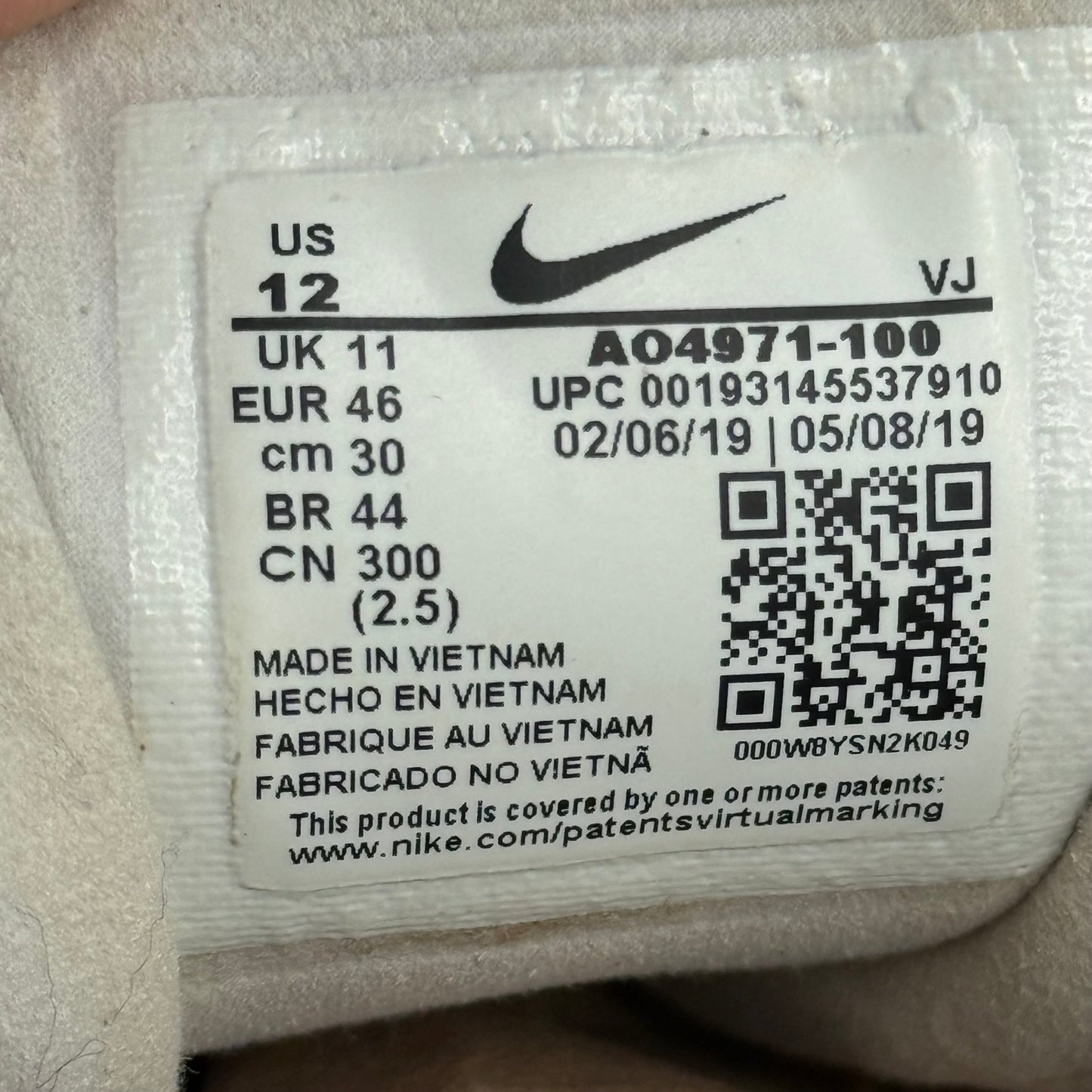 Nike Air Max 270 React American Modern Art *pre - owned* SIZE 12 - Kicks Collective PA - Nike - AO4971-100 - Men's Shoes - 12M/13.5W - Pre - Owned - No Box