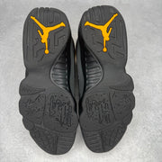 Jordan 9 Retro Dark Charcoal University Gold *pre-owned* SIZE 9.5