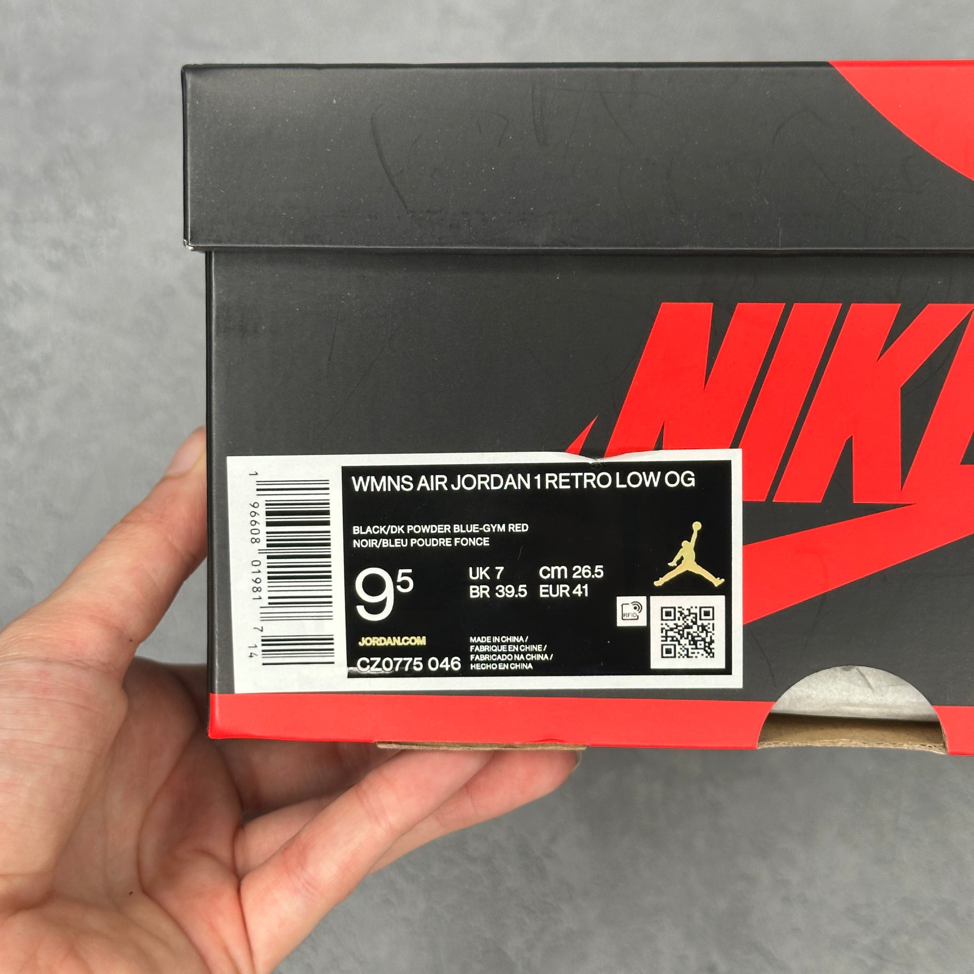 Jordan 1 Retro Low OG NC to Chi (Women's) *pre-owned* SIZE 9.5W
