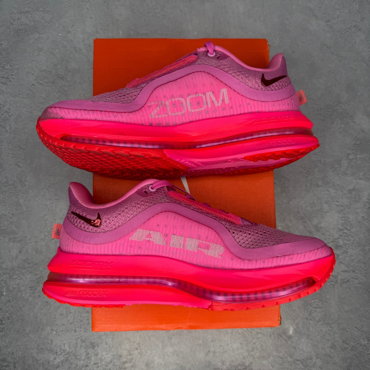 Nike Pegasus Premium Playful Pink Hyper Pink (Women's) *pre-owned* SIZE 8W - Kicks Collective PA - Nike - HQ2593-602 - Women's Shoes - 6.5M/8W - Pre-Owned