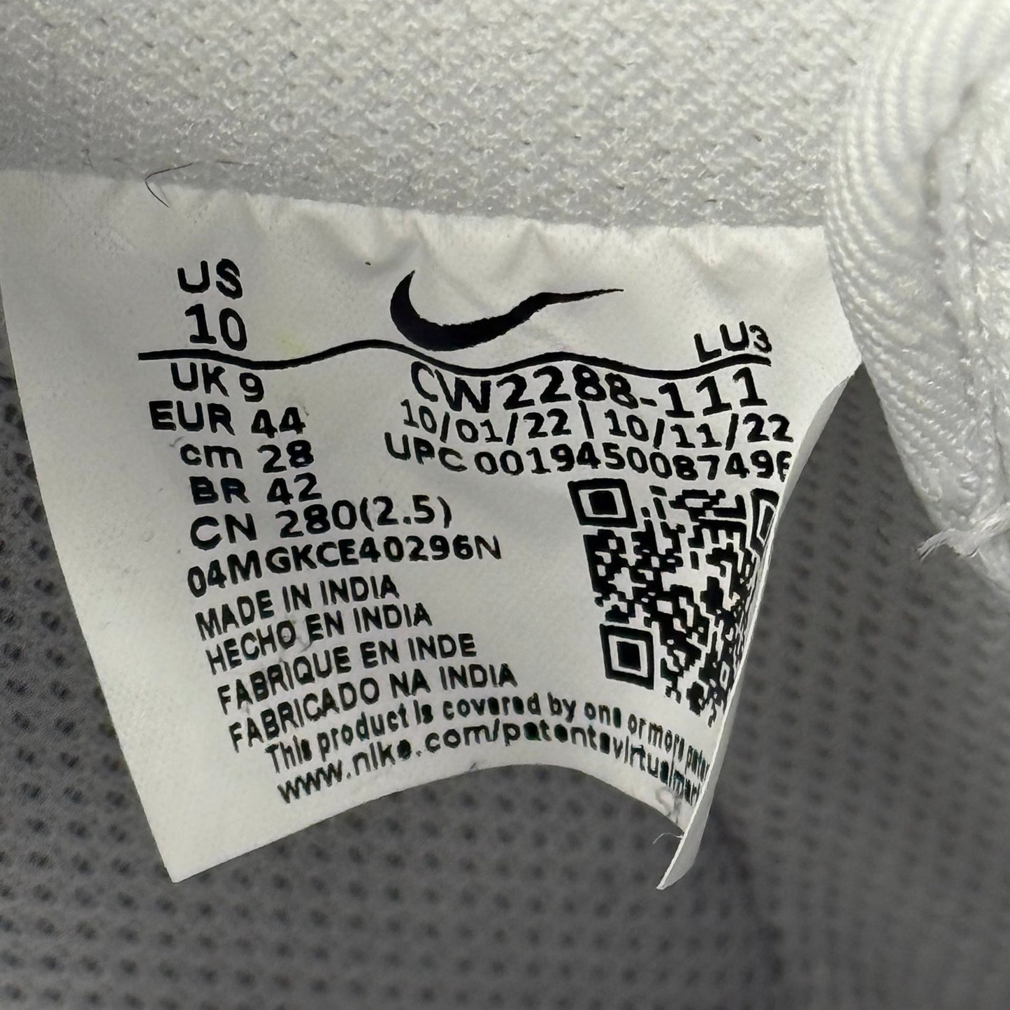 Nike Air Force 1 Low '07 White *pre - owned* SIZE 10 - Kicks Collective PA - Nike - 315122-111/CW2288-111 - Men's Shoes - 10M/11.5W - Pre - Owned