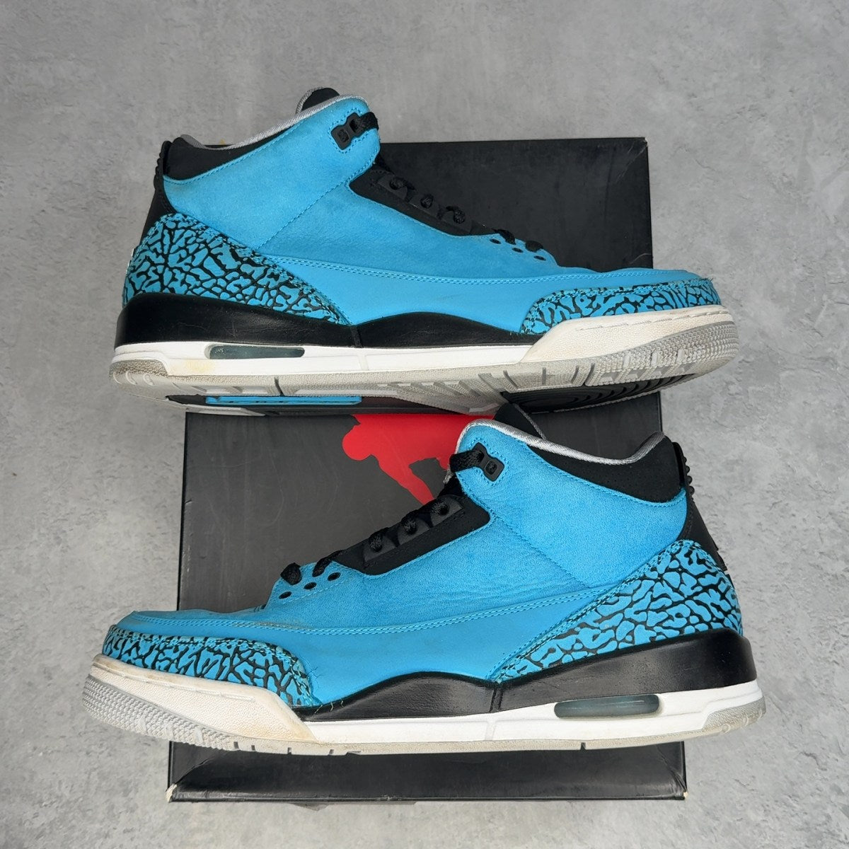 Jordan 3 Retro Powder Blue - Image 1