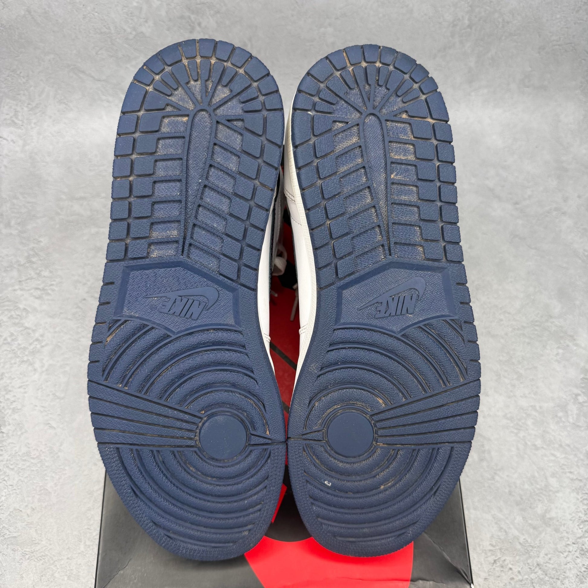 Jordan 1 High Metallic Navy 2016 *pre - owned* SIZE 11 - Kicks Collective PA - Jordan - 555088-106 - Men's Shoes - 11M/12.5W - Pre - Owned